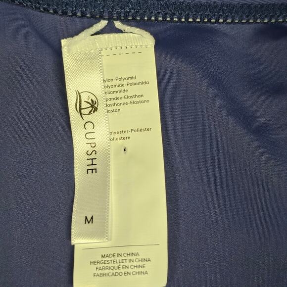 Cupshe Ruffled V-Neck Halter Style Tankini with Bikini Bottom NWT Size M - Picture 14 of 16